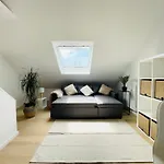 Large Townhouse With A Private Garden-dif1 *