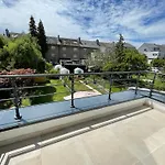 Διαμέρισμα Large Townhouse With A Private Garden-dif1 *