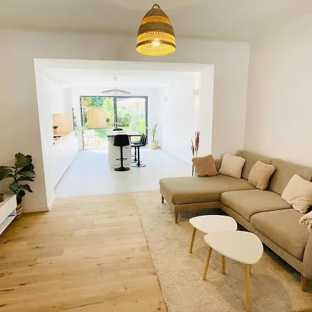 Large Townhouse With A Private Garden-dif1 Apartment Differdange